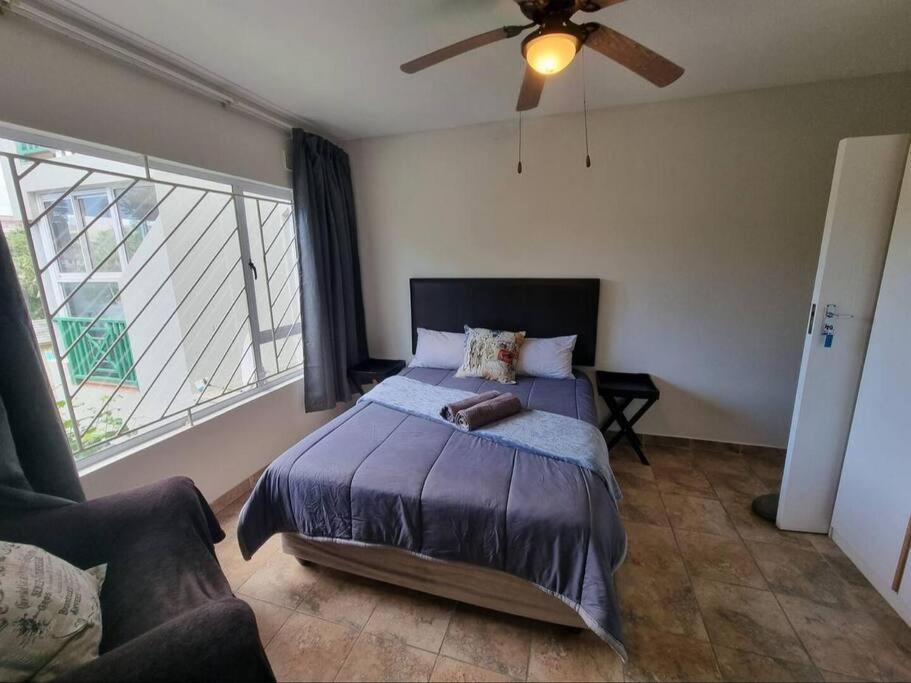 11 The Manors Apartment *